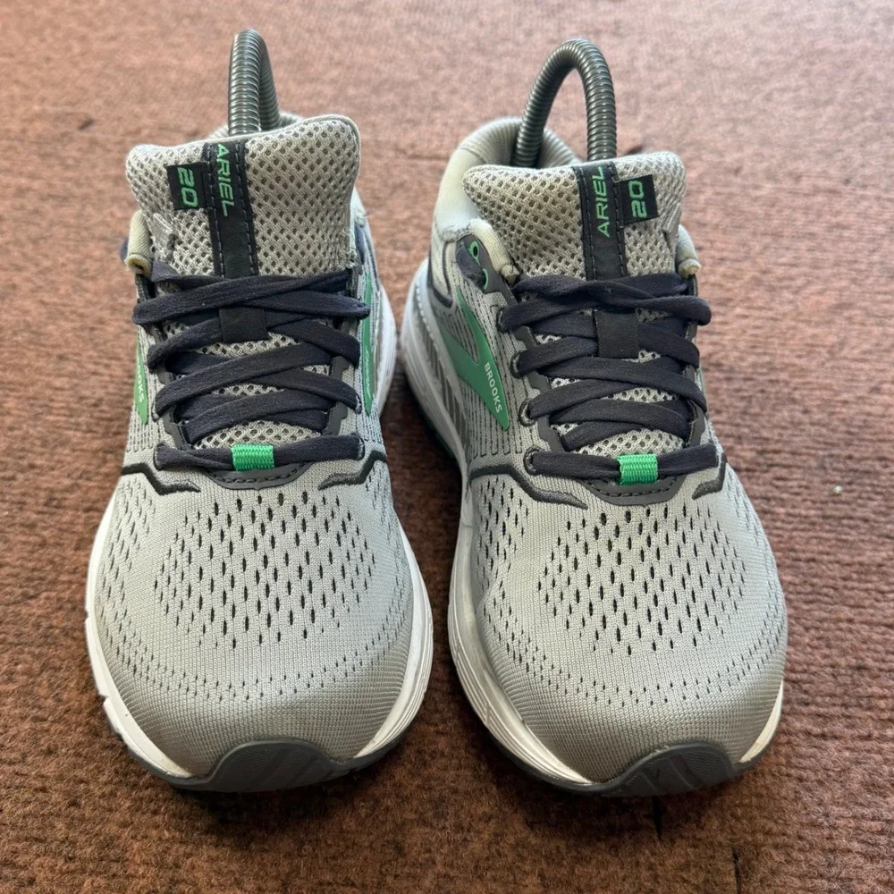 B+ Brooks Ariel 20 Womens 6.5 Grey‎ Green Stability Running Shoes 1203151B076
